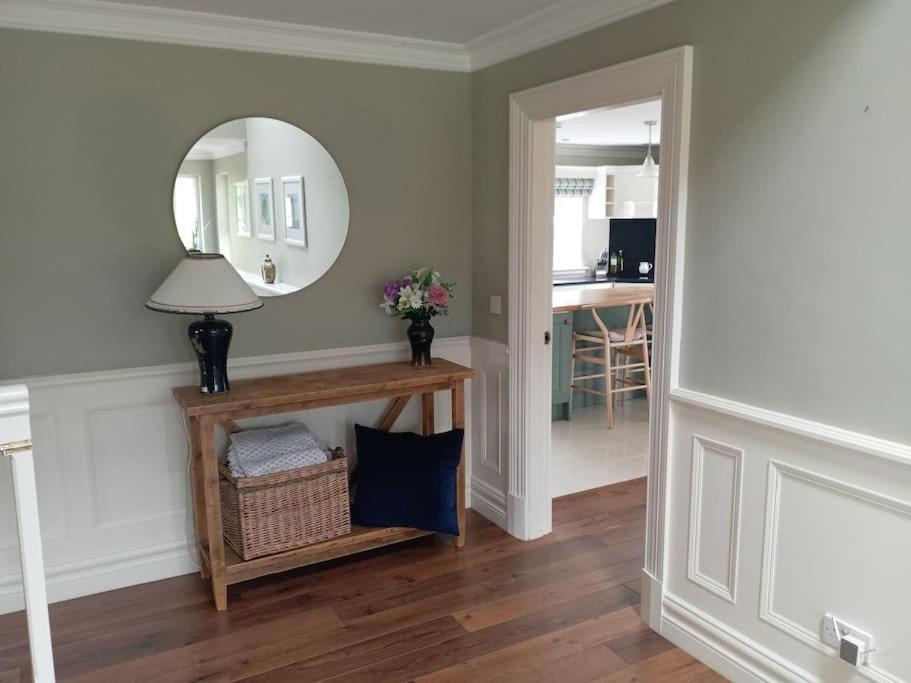 Conveniently Located House To Enjoy All Of Kerry Tralee Extérieur photo